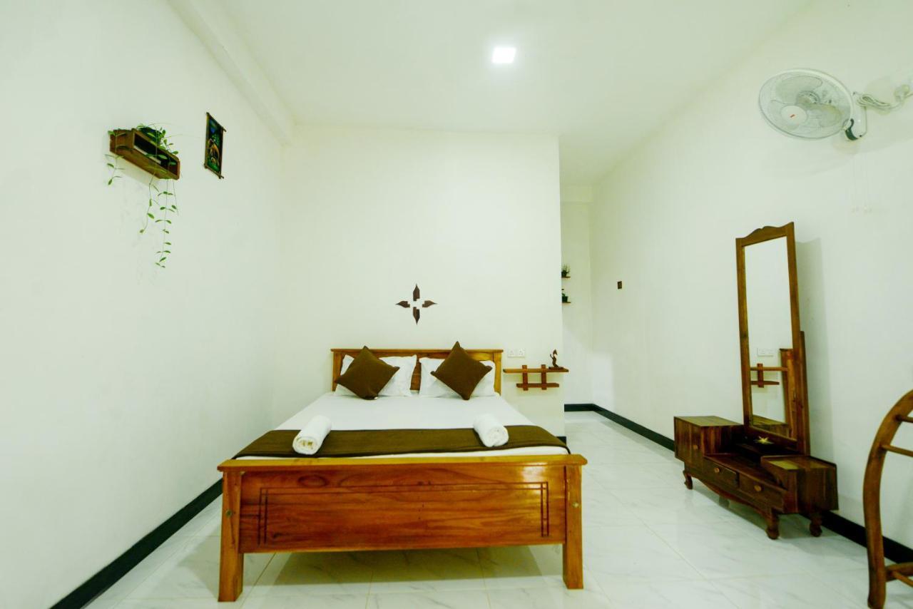 Dambulla Kings Inn エクステリア 写真